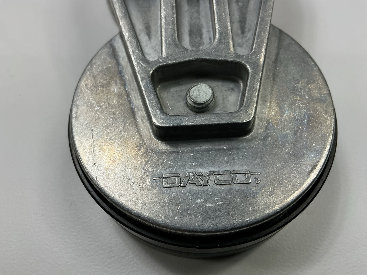 Dayco 89285 Accessory Drive Belt Tensioner 97-01 A4, A4 Quattro 98-05 Passat