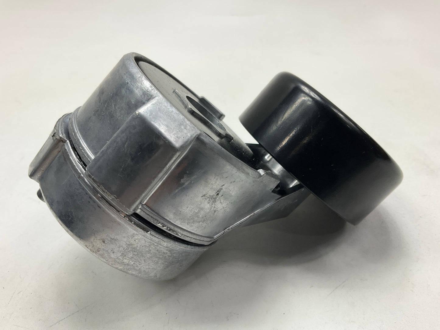 Dayco 89367 Accessory Drive Belt Tensioner Assembly