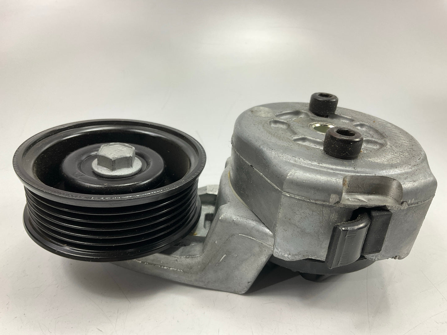 MISSING BOLT Dayco 89394 Accessory Drive Belt Tensioner