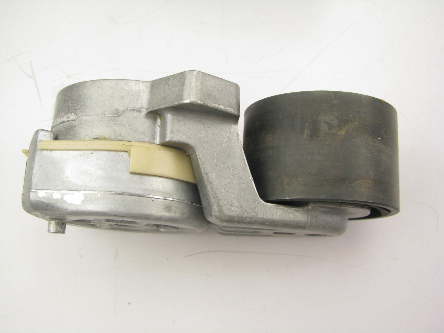 Dayco 89450 Belt Tensioner Assembly For 2004-2007 Mack 11.9L Diesel