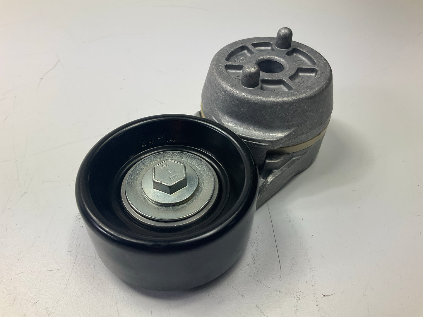 Dayco 89604 Accessory Drive Belt Tensioner Assembly
