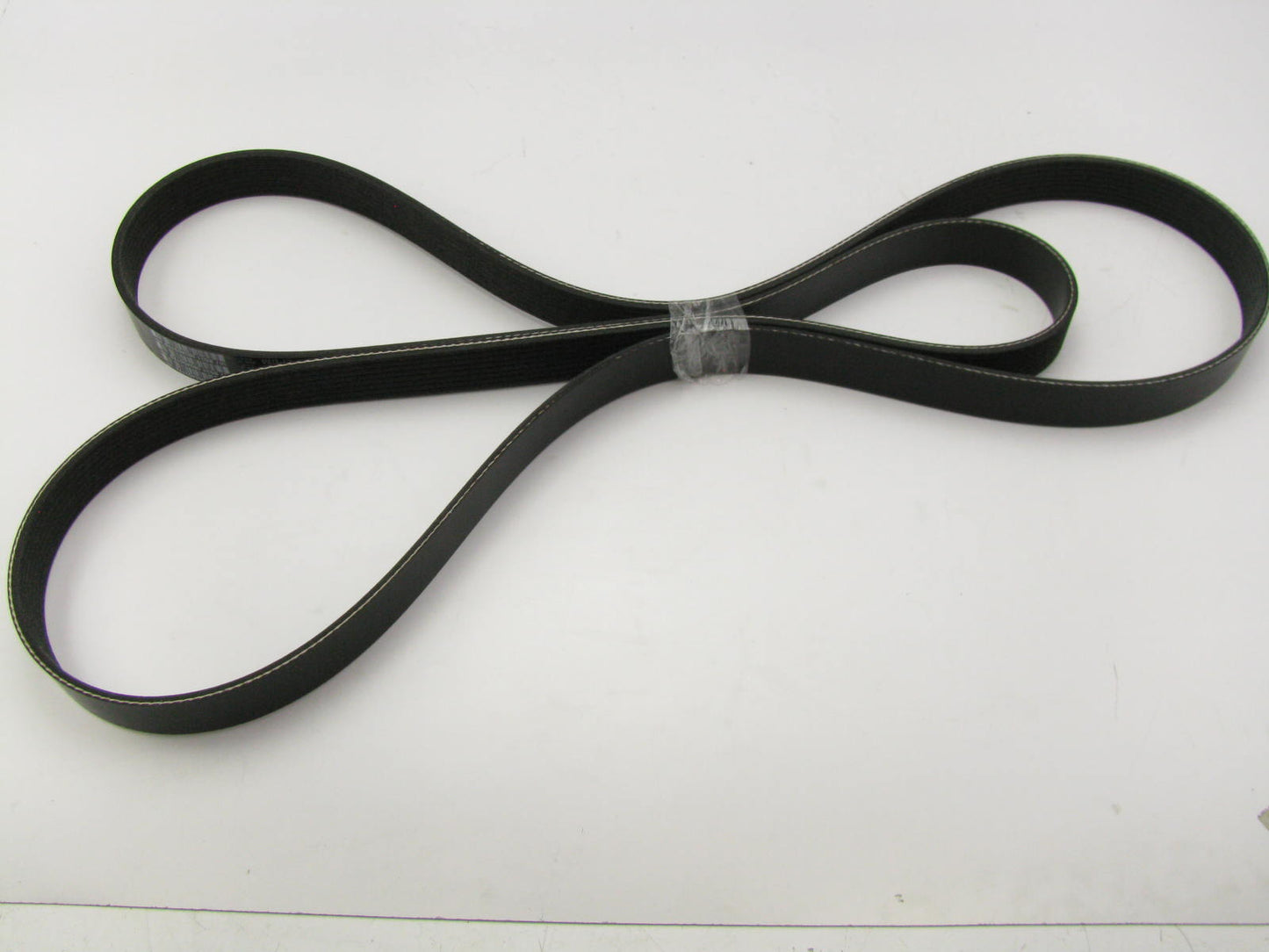 Dayco 8PK2390 Serpentine Belt