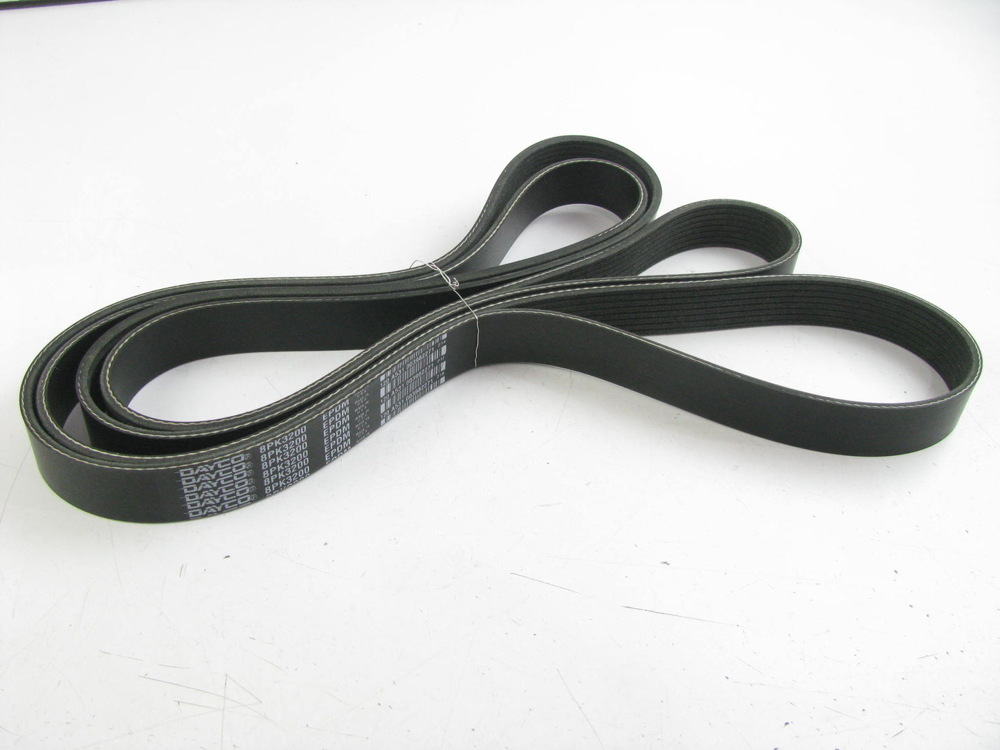 Dayco 8PK3200 Heavy Duty Serpentine Belt 8 Ribs