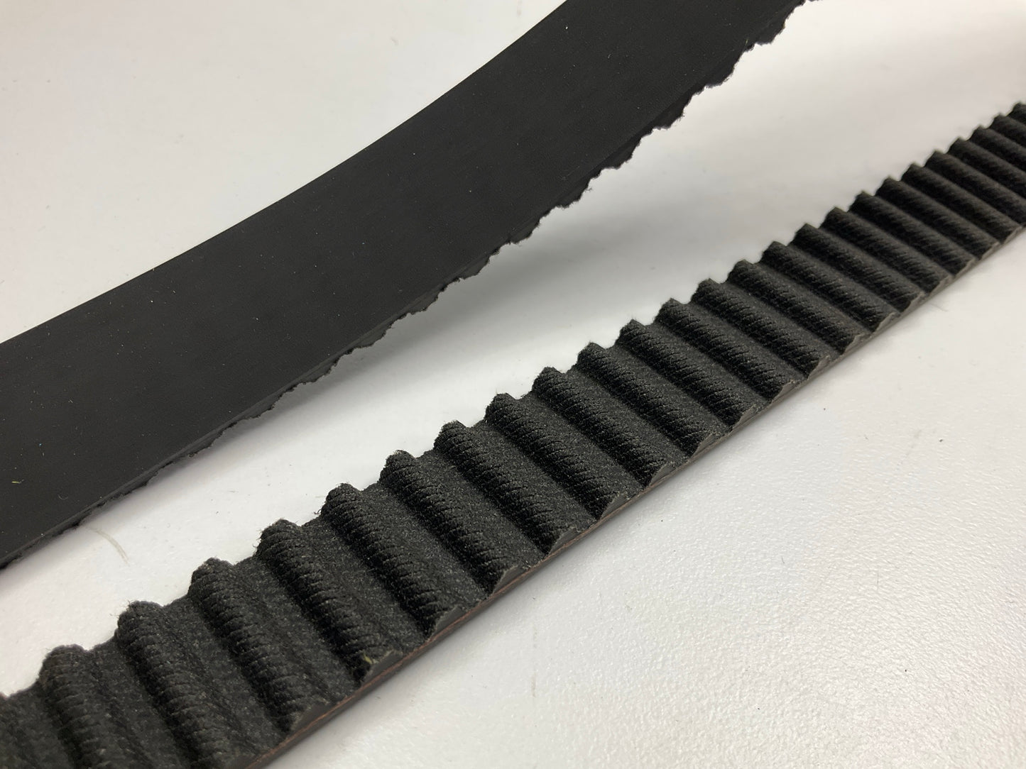 Dayco 94289/95236 Engine Timing Belt  T236
