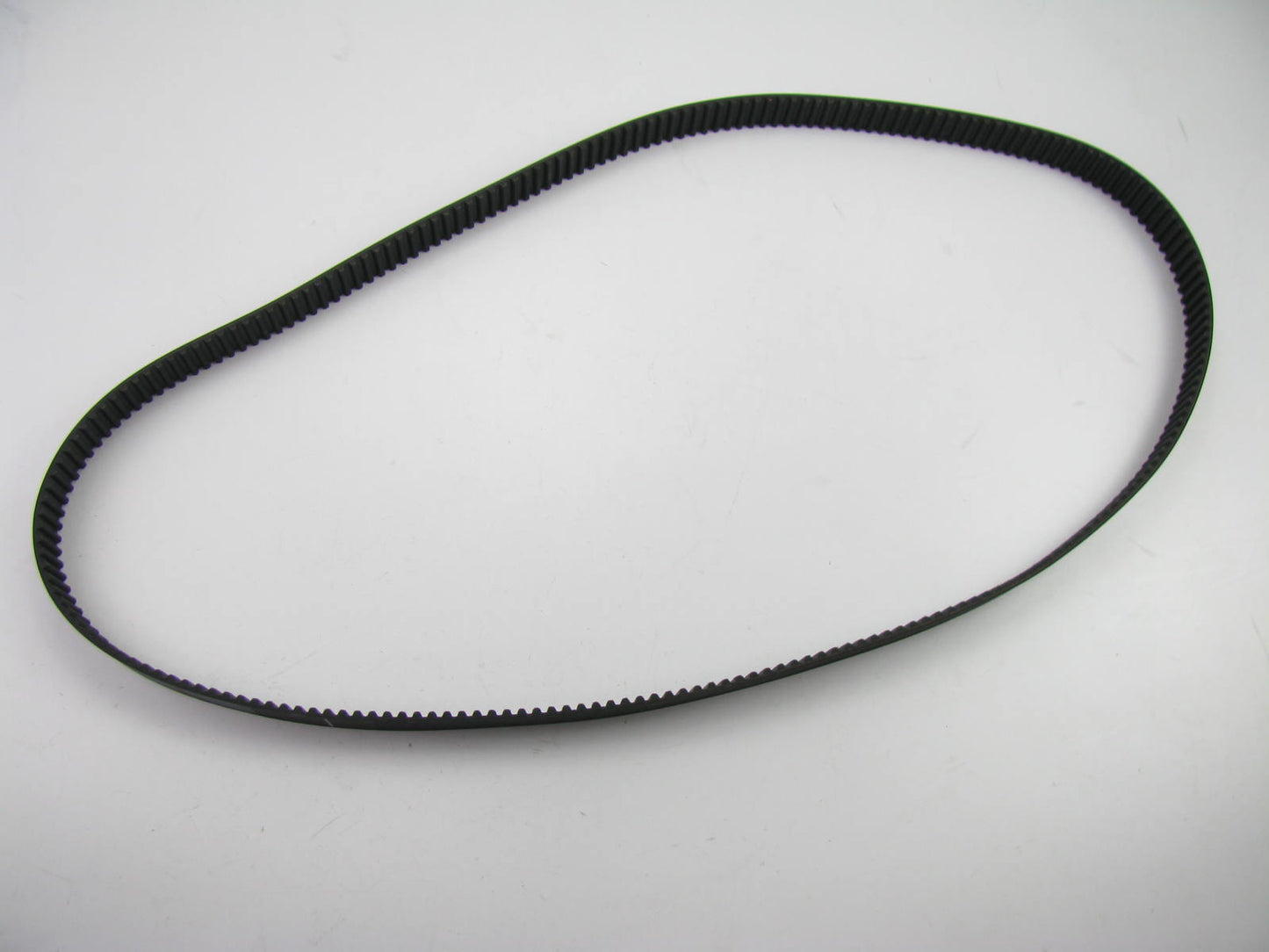 Dayco 94642 Engine Timing Belt for 1992-1995 Isuzu Trooper 3.2L