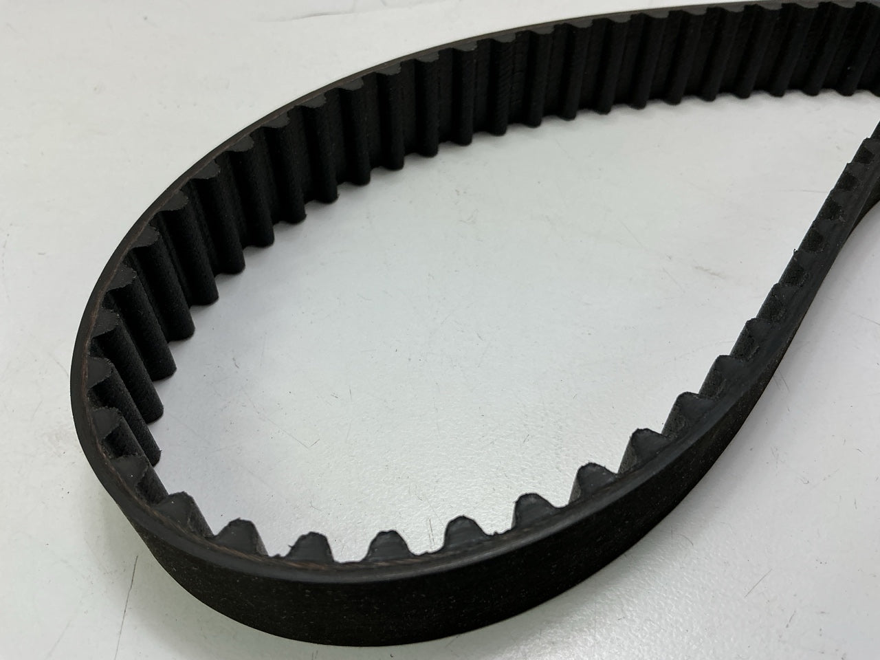 Dayco 95141 Engine Camshaft Timing Belt 88-89 Festiva 86-89 323 87-90 Tracer
