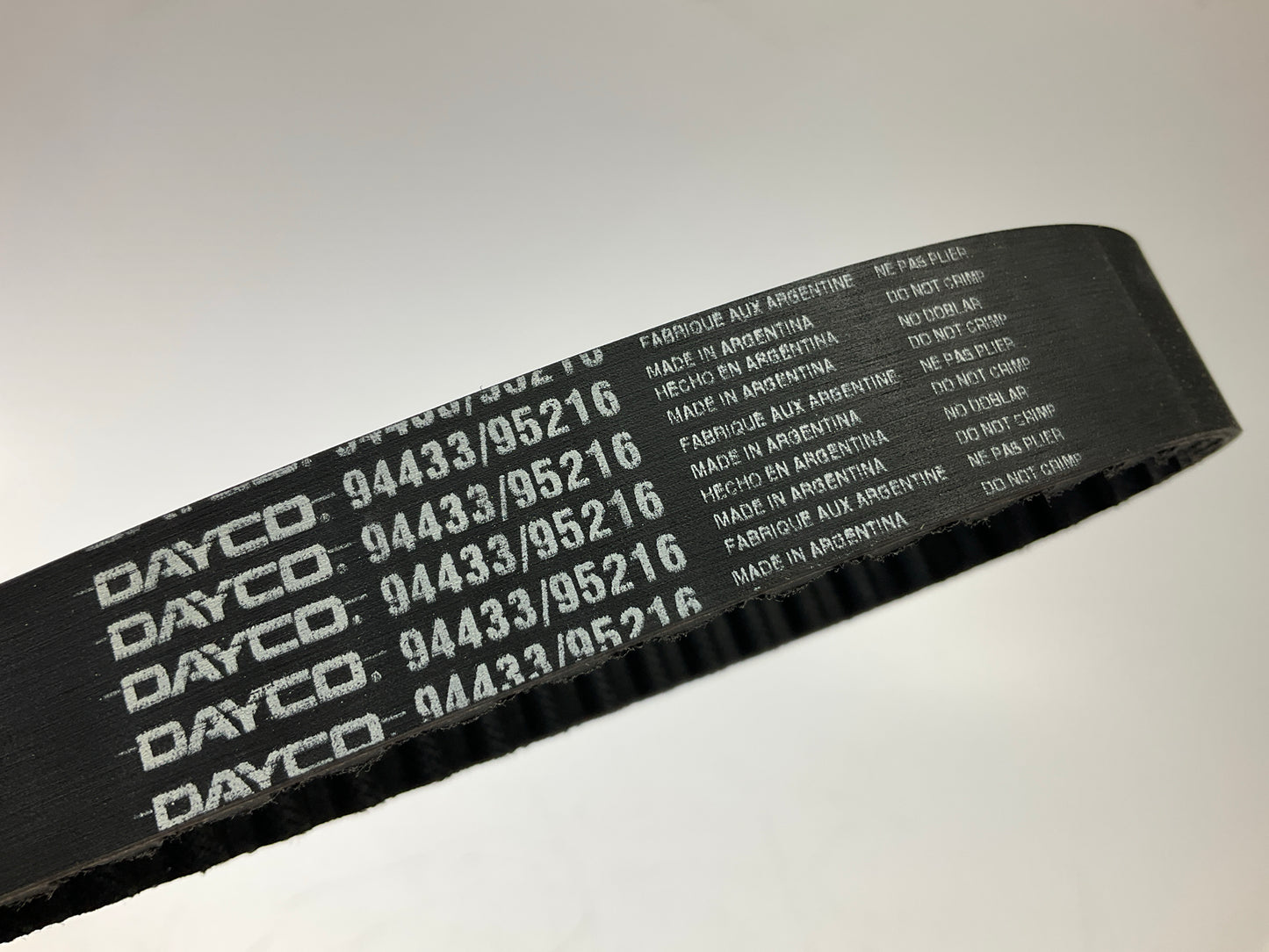 Dayco 95216 Engine Timing Belt For 1992-1996 Honda Prelude H23A