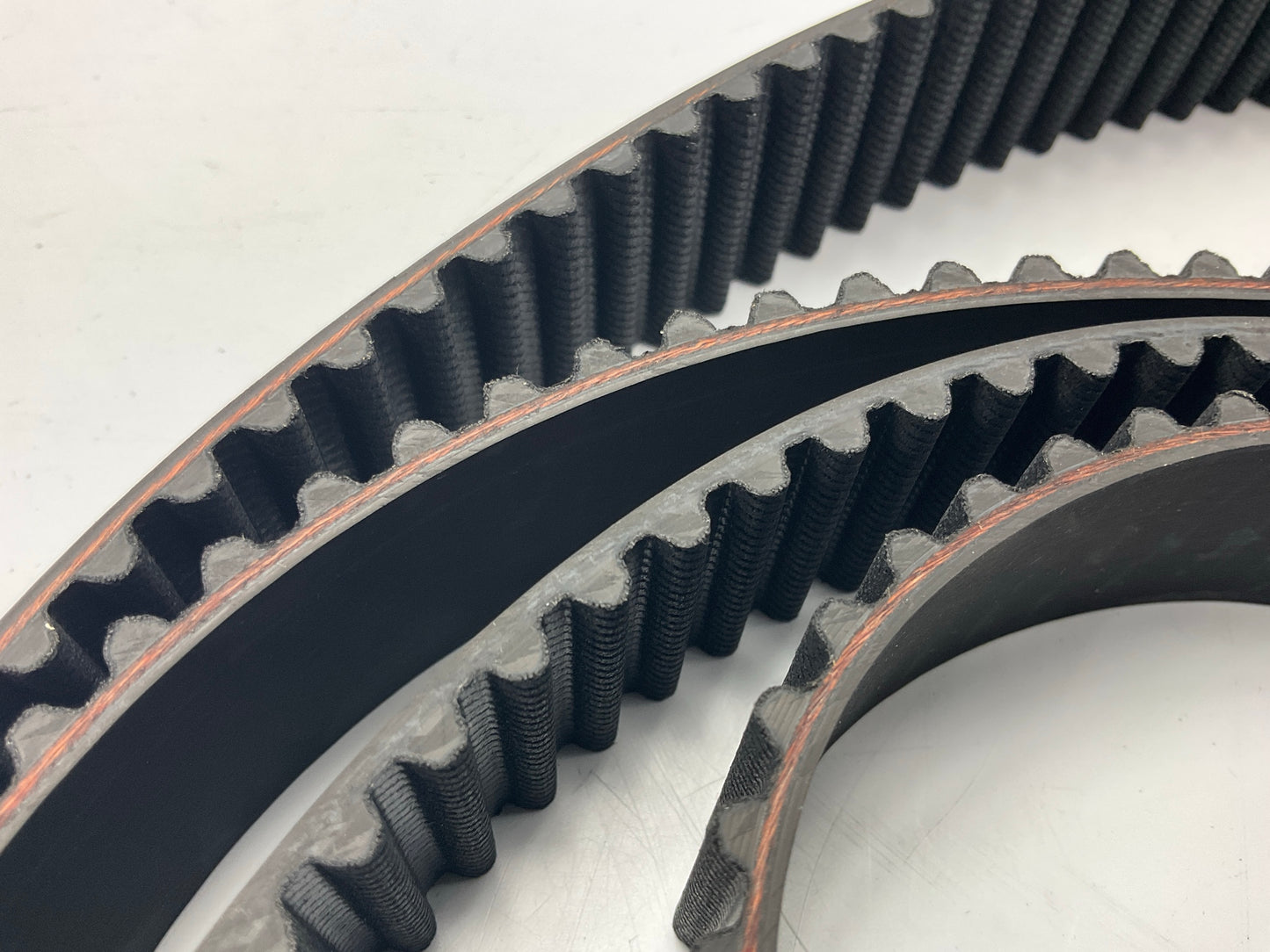 Dayco 95323 Engine Camshaft Timing Belt For Kia 3.5L V6 DOHC