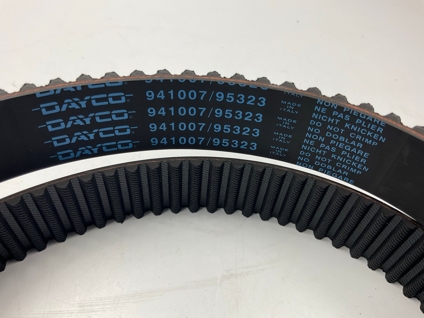 Dayco 95323 Engine Camshaft Timing Belt For Kia 3.5L V6 DOHC
