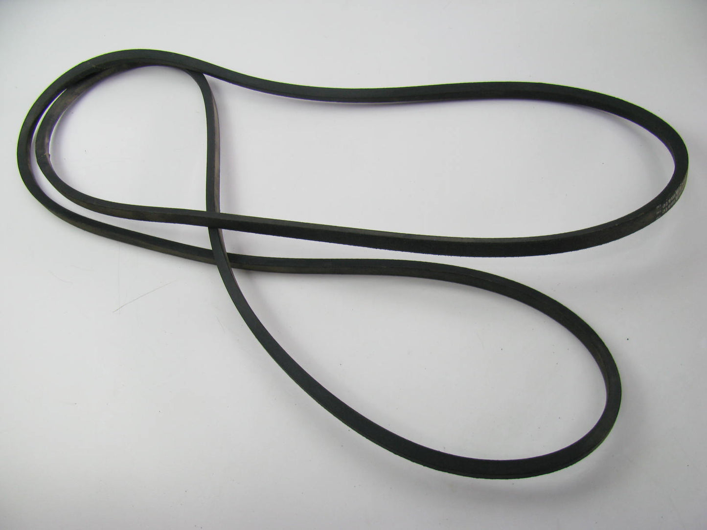 Dayco AP110 Industrial Accessory Drive Belt - 1/2'' X 112''