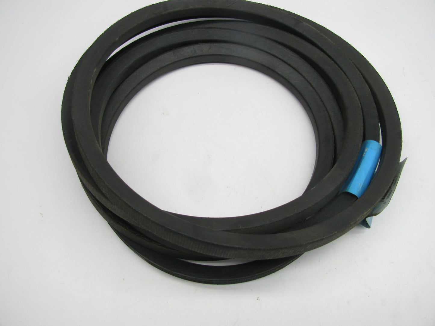 Dayco BP132 Industrial Accessory Drive Belt - 21/32'' X 135''  B132