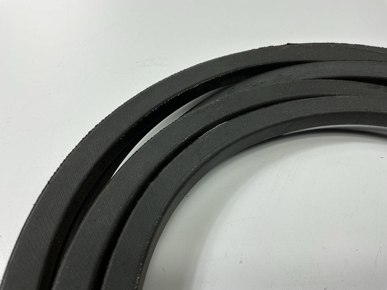 Dayco BP152 Industrial V-Belt  21/32'' Top Width, 155'' Outside Circumference B152