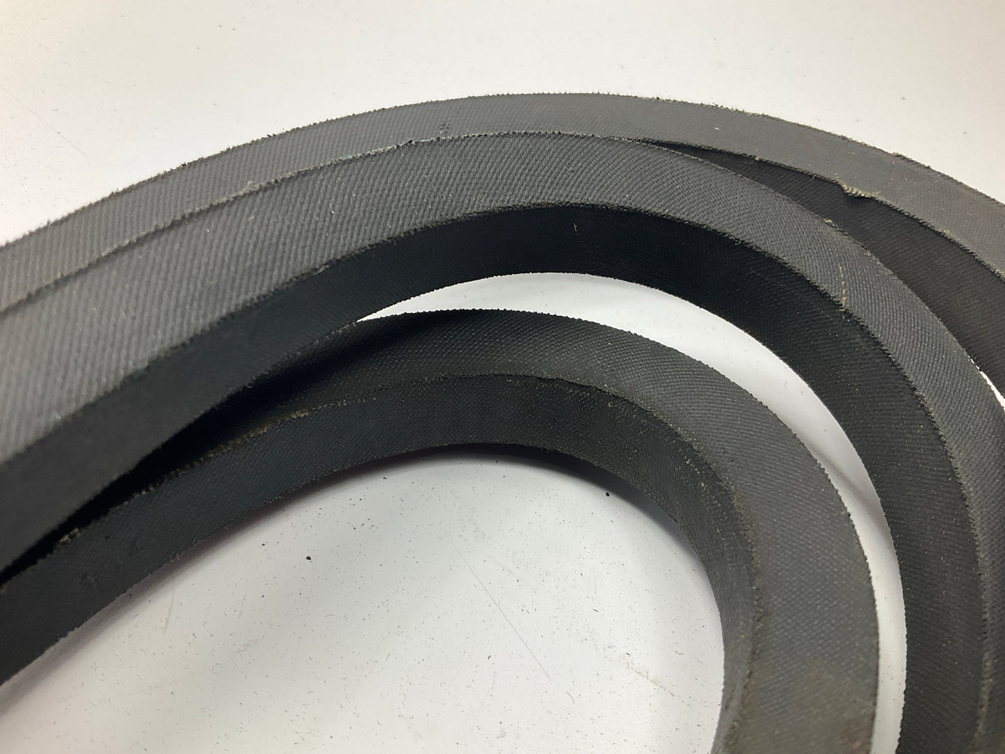 Dayco CP103 Industrial Accessory Drive Belt, 7/8'' X 107''