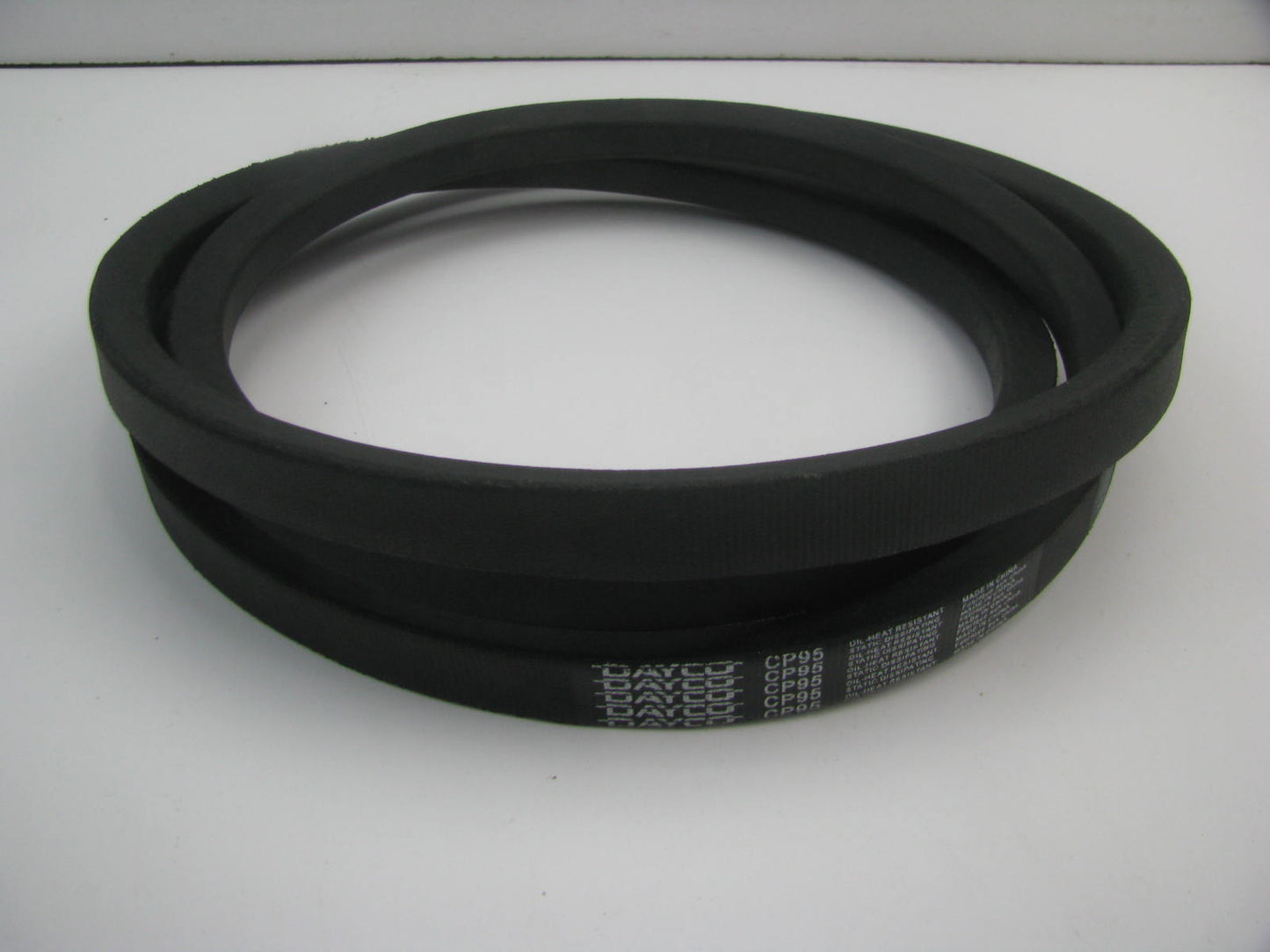 Dayco CP95 Accessory Drive Belt for 1995-2001 Motor Coach Industries 102DL3