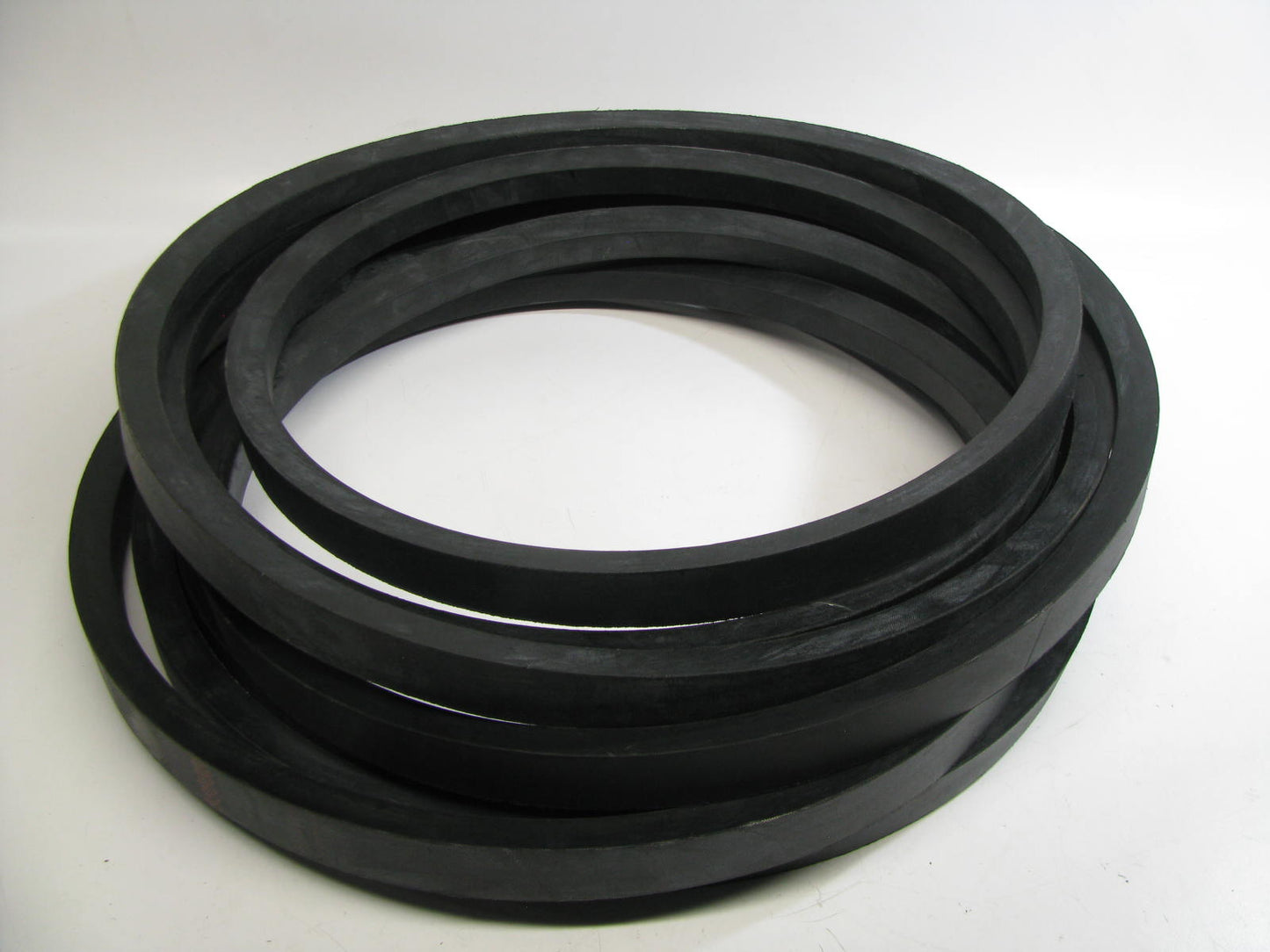 Dayco D-390 Industrial Accessory Drive Belt - 1.25'' X 392.7''