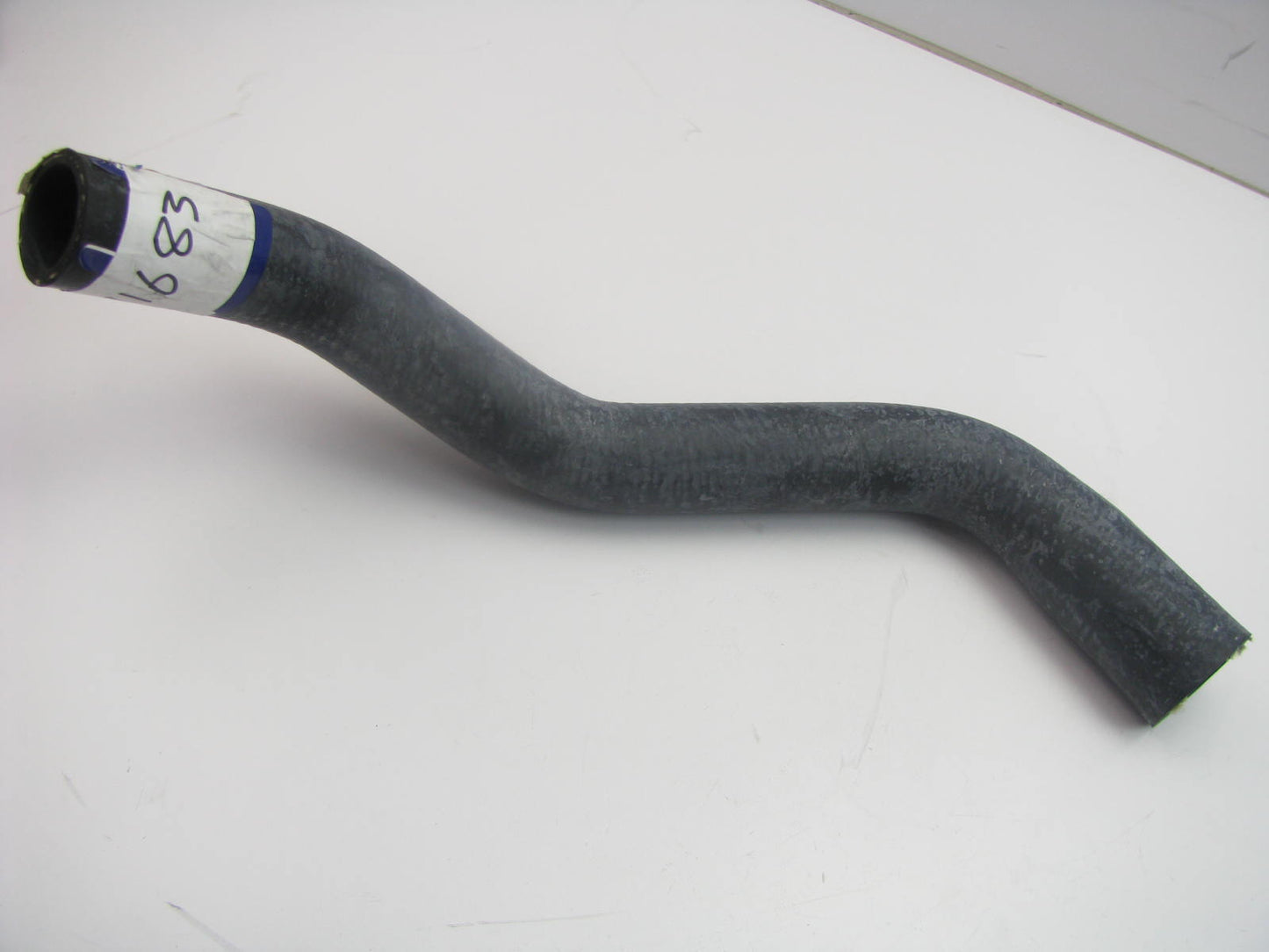 Dayco D71683 Upper Radiator Coolant Hose for 1994-95 Thunderbird Cougar 3.8L