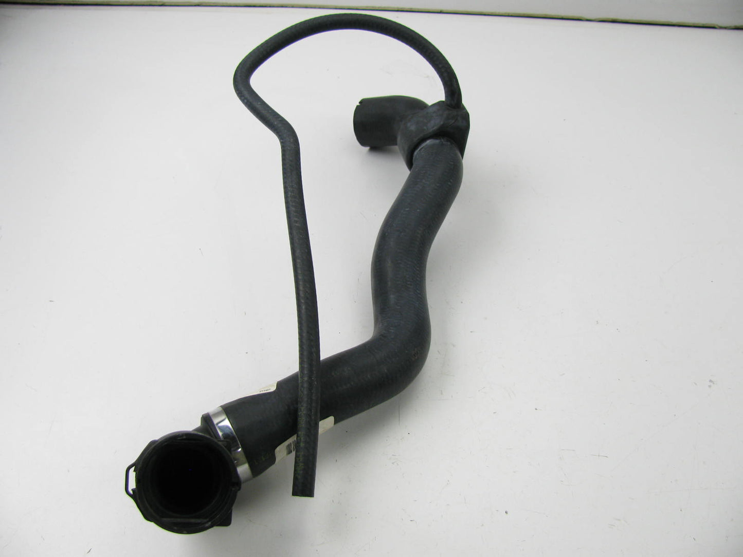 Dayco E72746 Molded Radiator Coolant Hose - Upper