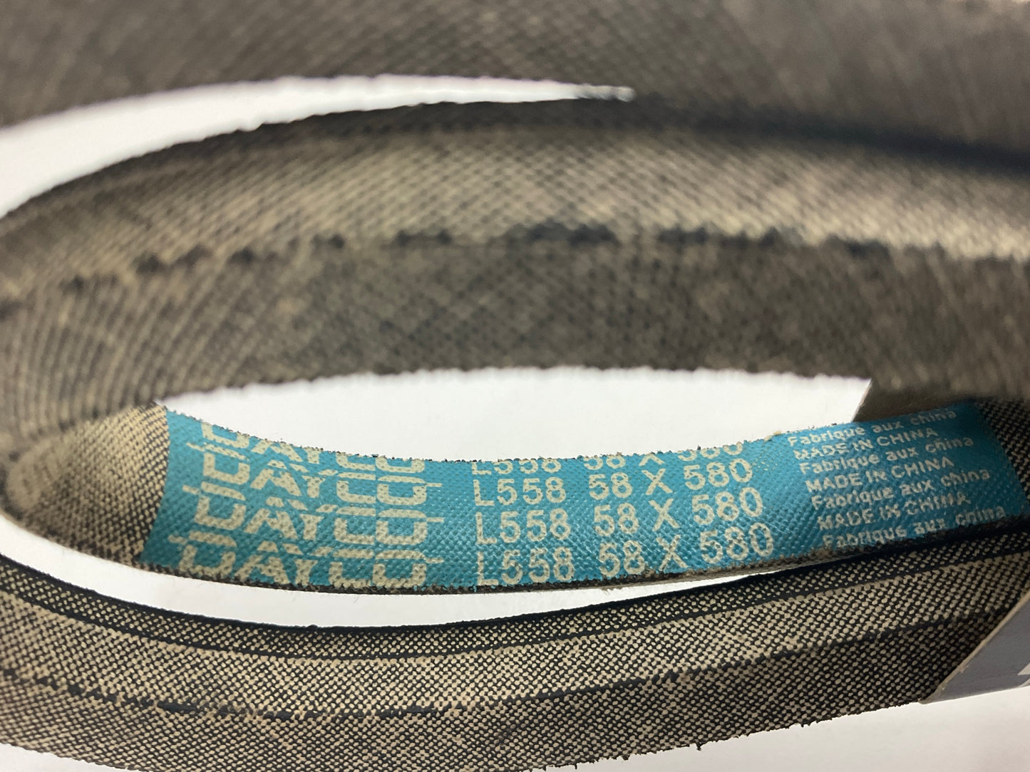 Dayco L558 Lawn & Garden Power Equipment Accessory Drive Belt, 5/8'' X 58''
