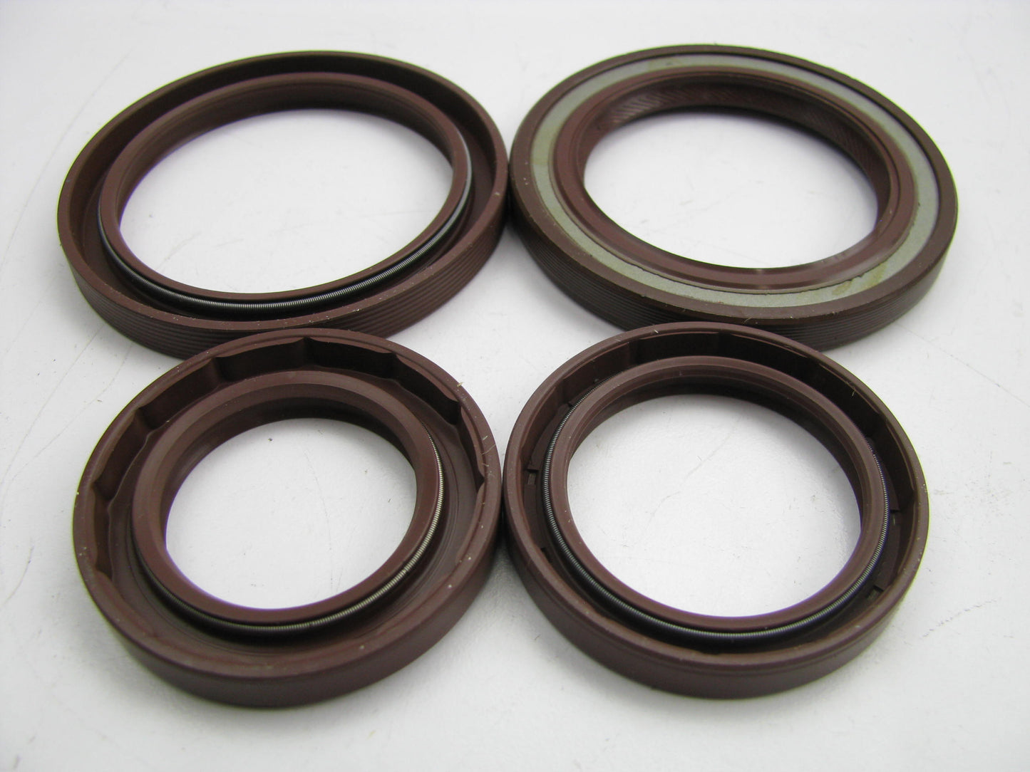Dayco SK0036 Engine Timing Seal Kit for 1999-2013 Volvo 2.4L 2.5L 2.8L 2.9L