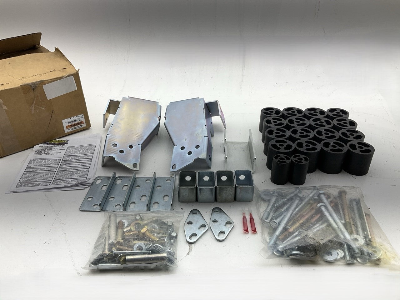 Performance Accessories PA10193 3'' Body Lift Kit 07-13 Chevy GMC Silverado 1500