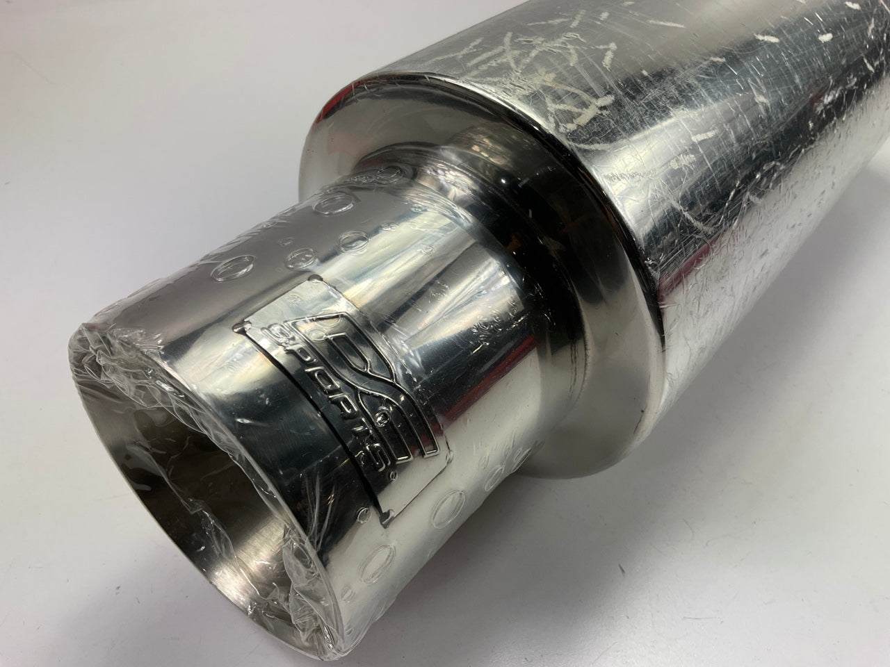 Dc Sport EX-5015 Polished Stainless Steel Muffler, 2.5'' Inlet, 4'' Outlet, 21.5 L