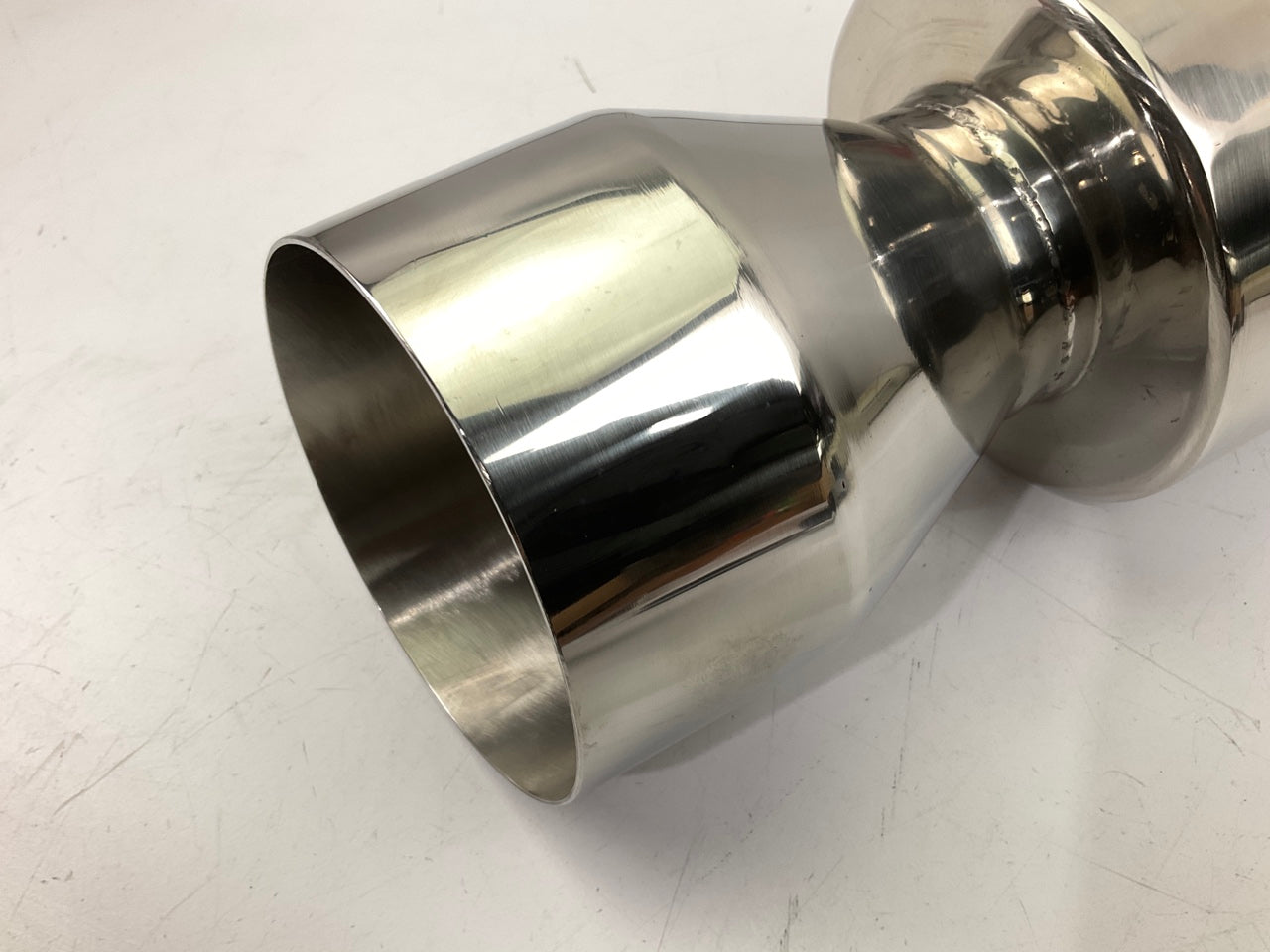 Dc Sport EX-5018 Bully Exhaust Muffler, 2'' Inlet, 4-1/4'' Outlet, 19'' Long