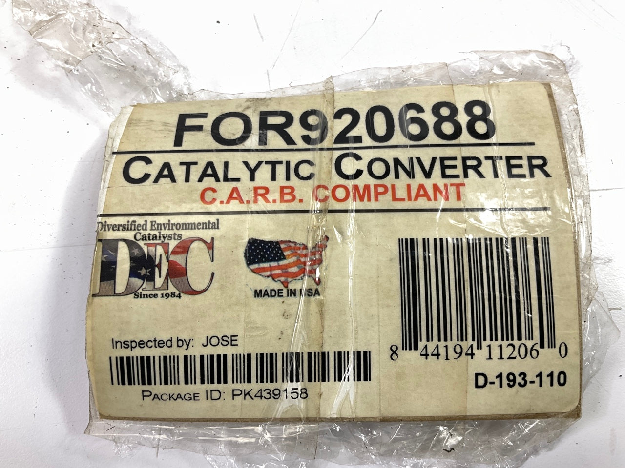 DEC Right Catalytic Converter - CARB Compliant, 03-06 Lincoln Ford 4.6L Car