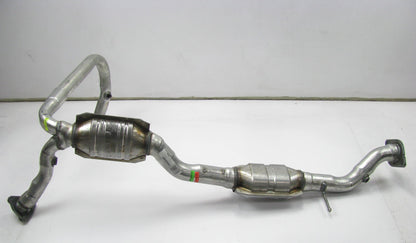 DEC GM920261Direct Fit Catalytic Converter 2000-2002 GMC Jimmy Blazer 4WD CARB