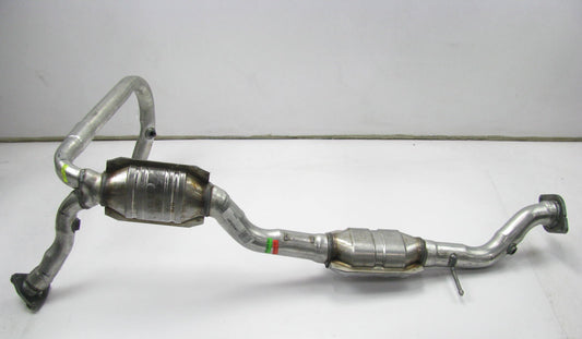 DEC GM920261Direct Fit Catalytic Converter 2000-2002 GMC Jimmy Blazer 4WD CARB