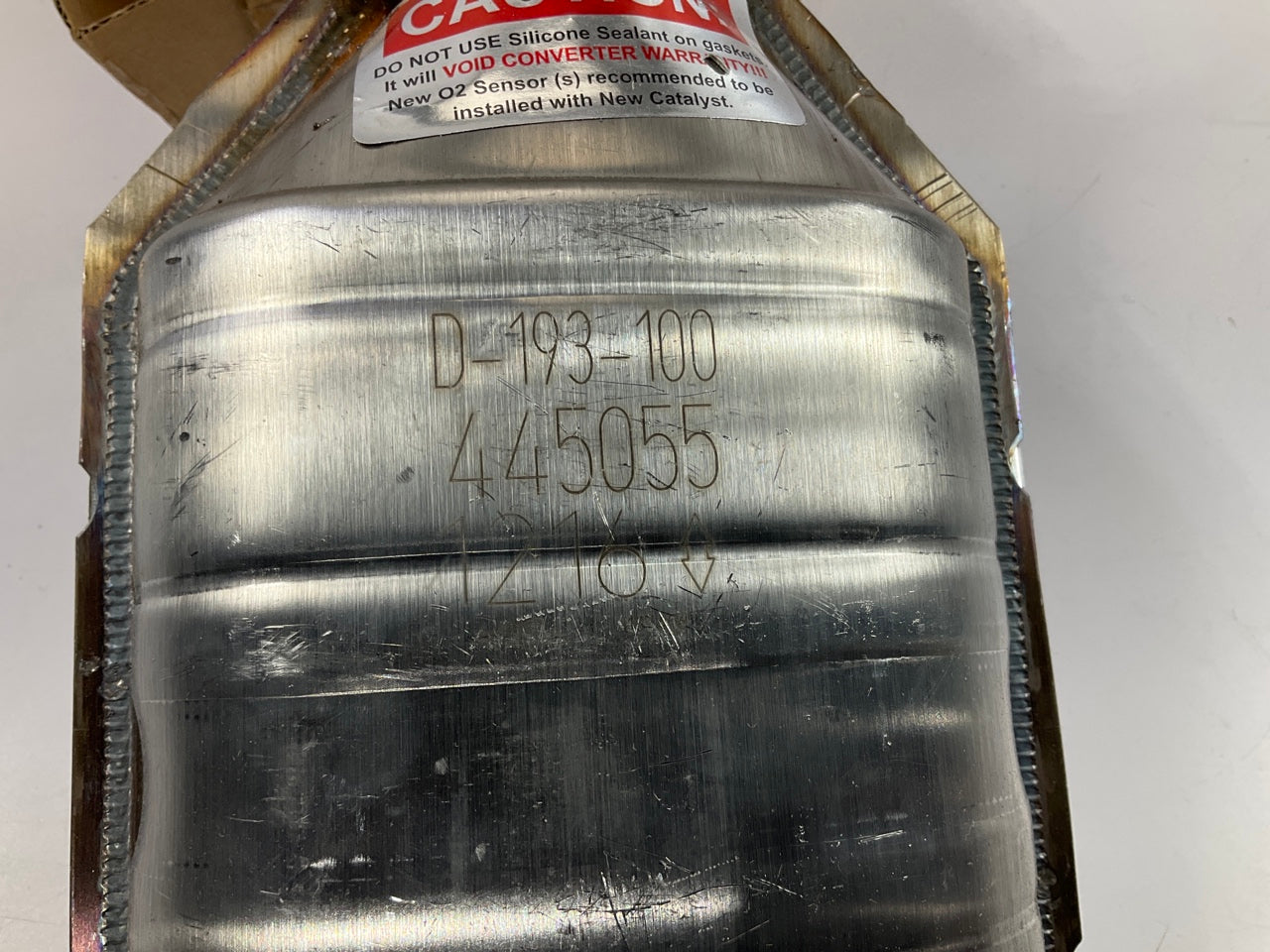 DEC HON9M1620 Catalytic Converter - CARB Compliant For 1999-2003 Honda Odyssey