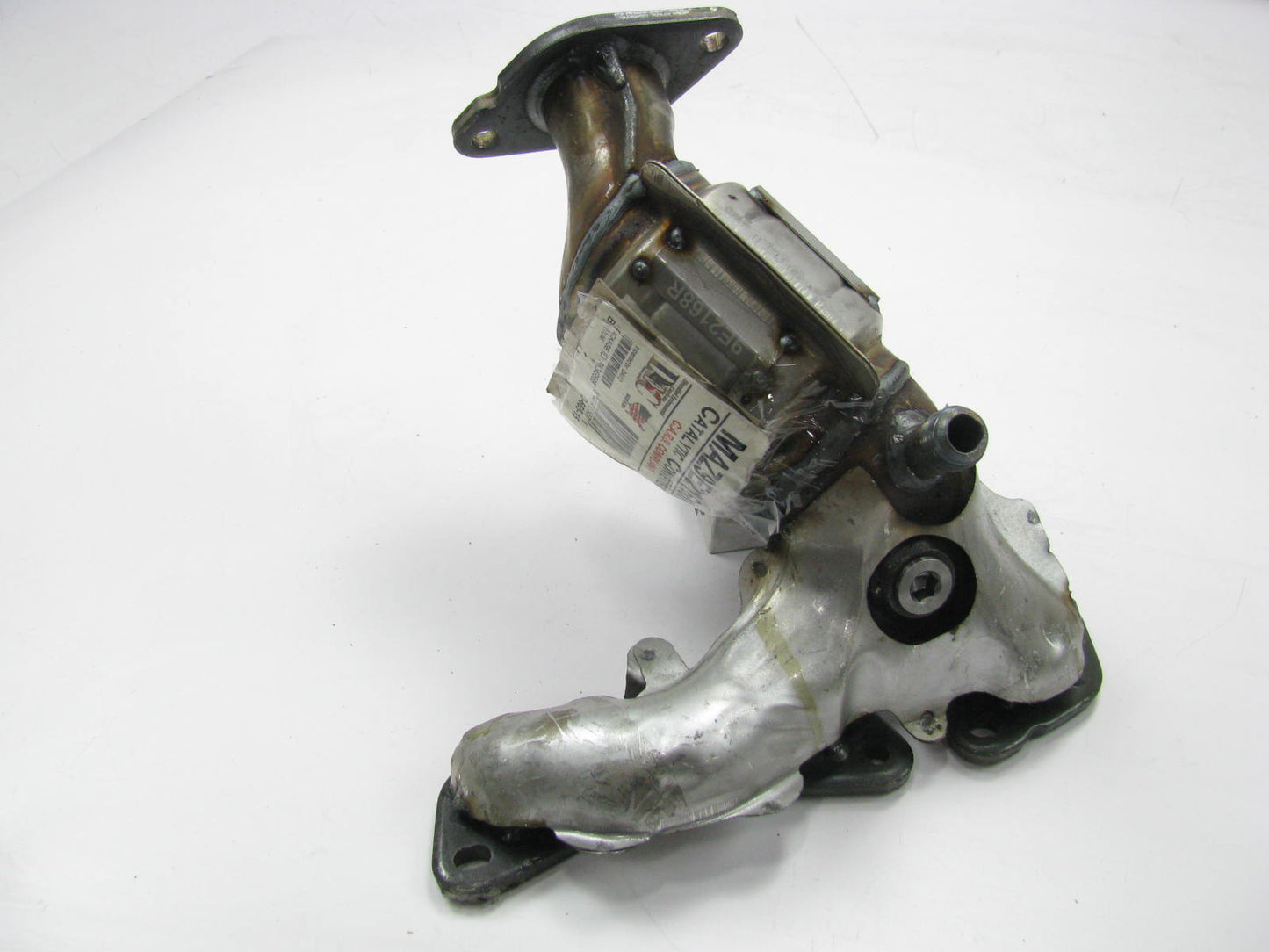 DEC MAZ9E2168R Exhaust Manifold With Integrated Catalytic Converter Front Right