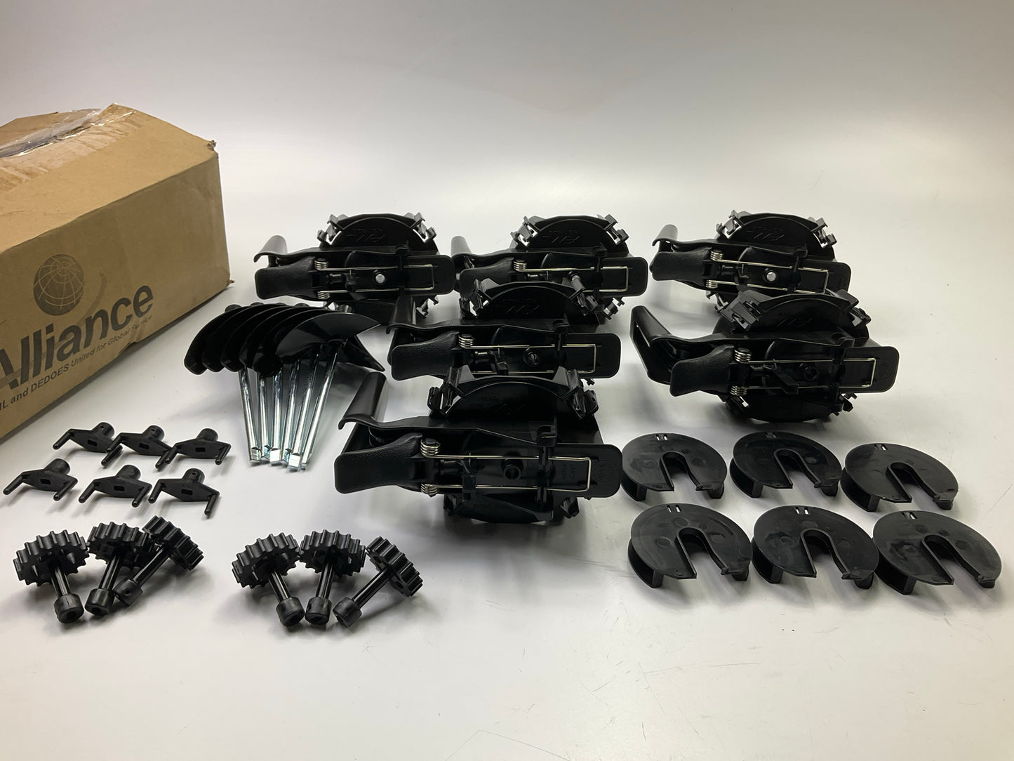 6 PACK - Dedoes SA0052 Clicseal Quart / Liter Retrofit Solvent Mix Lid Kit