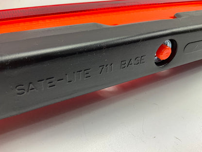 Deflecto 711 Early Warning Triangle Kit