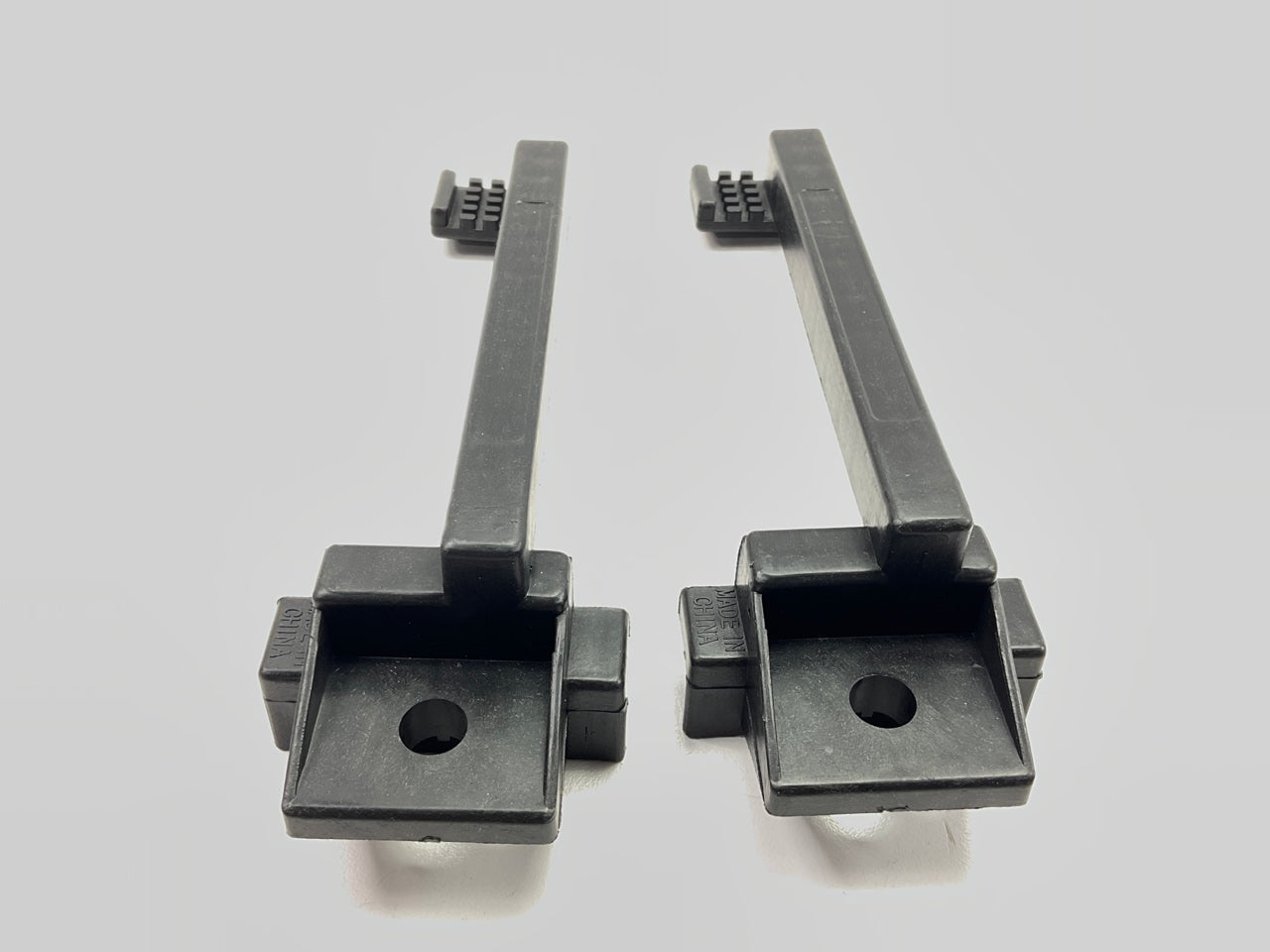 Deka 00246 Adjustable Battery Hold Down - 5-3/4'' To 8-1/2''