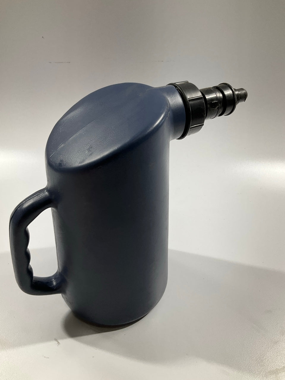 Deka 003182 2 Quart Capacity Golf Cart Battery Filler Bottle