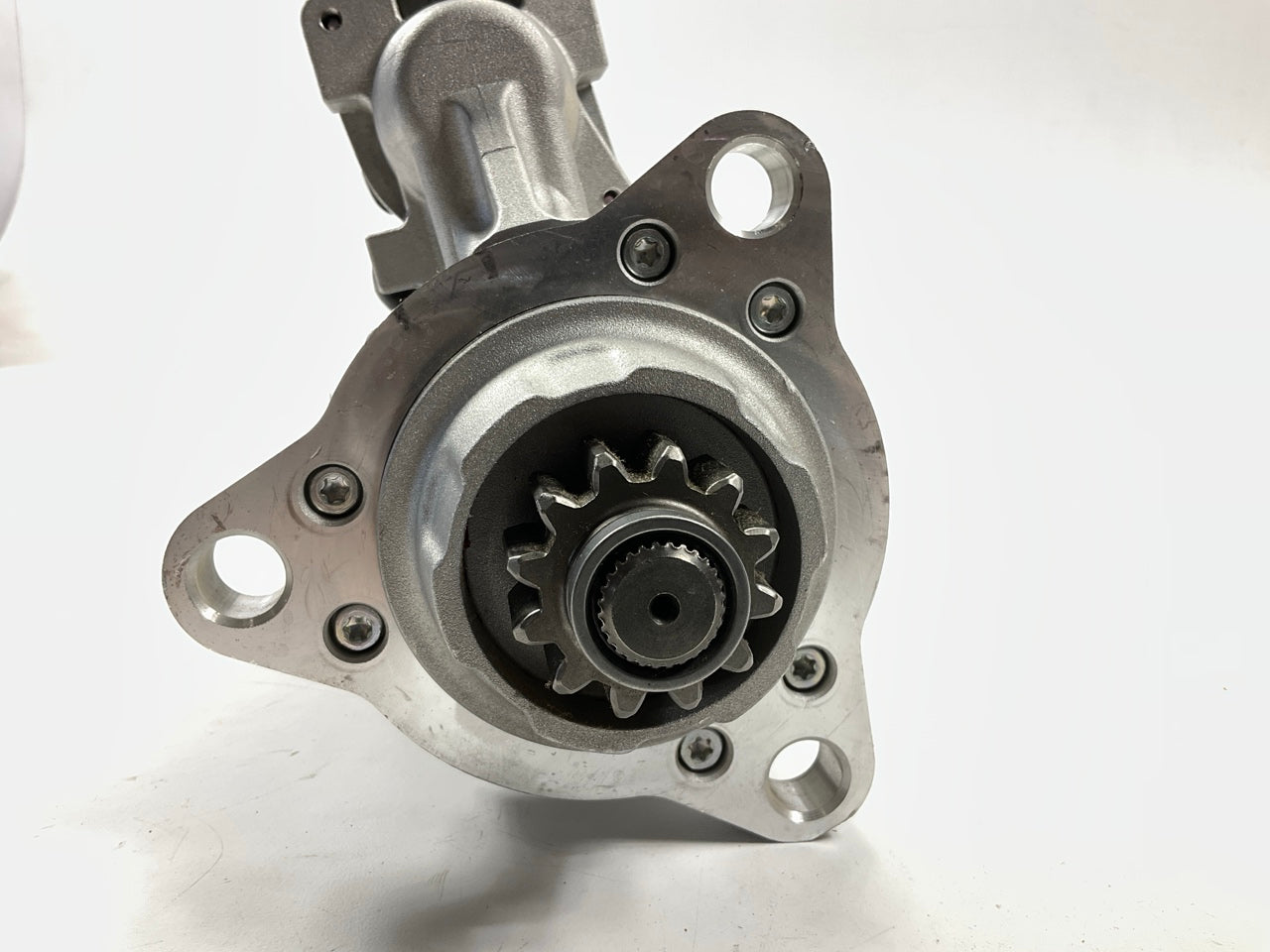 NEW Delco-remy 8200433 Starter 39MT, 12V
