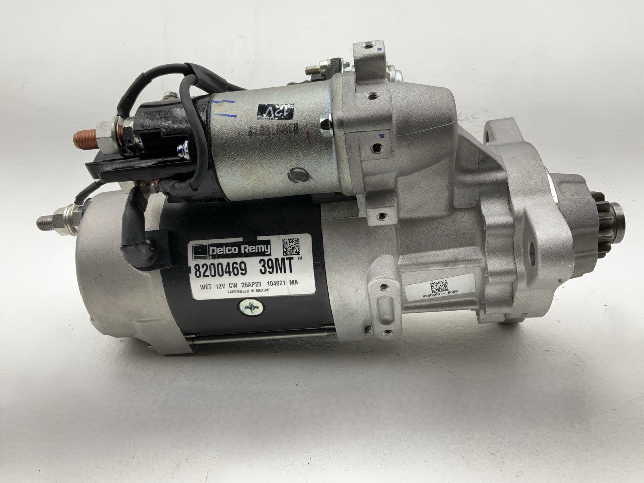 NEW - Delco-Remy 8200469 Starter Motor, 39MT 12-Volt, CW 7.2KW
