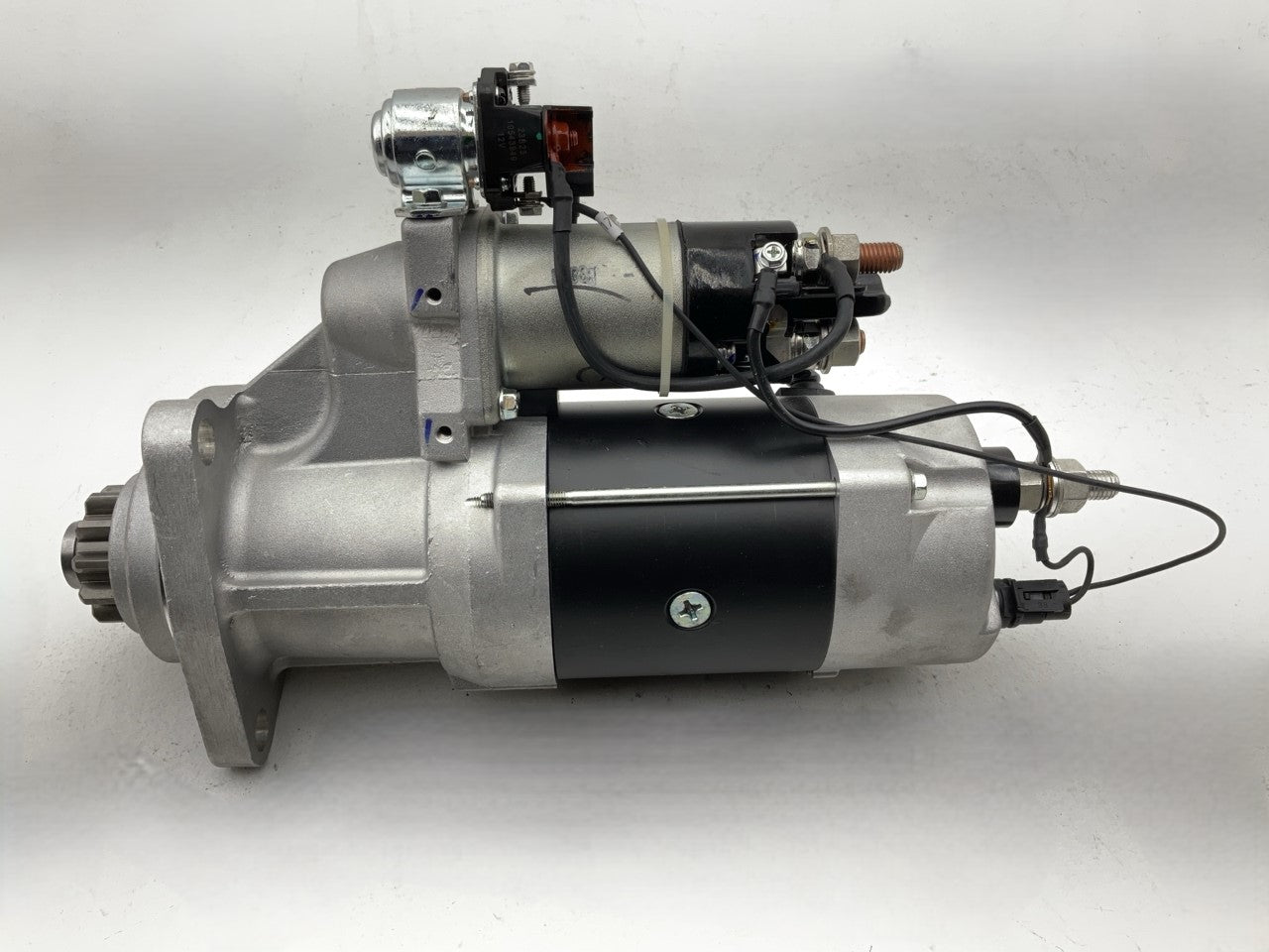 NEW - Delco-remy 8200742 Starter Motor, 39MT 12-Volt, 7.2KW