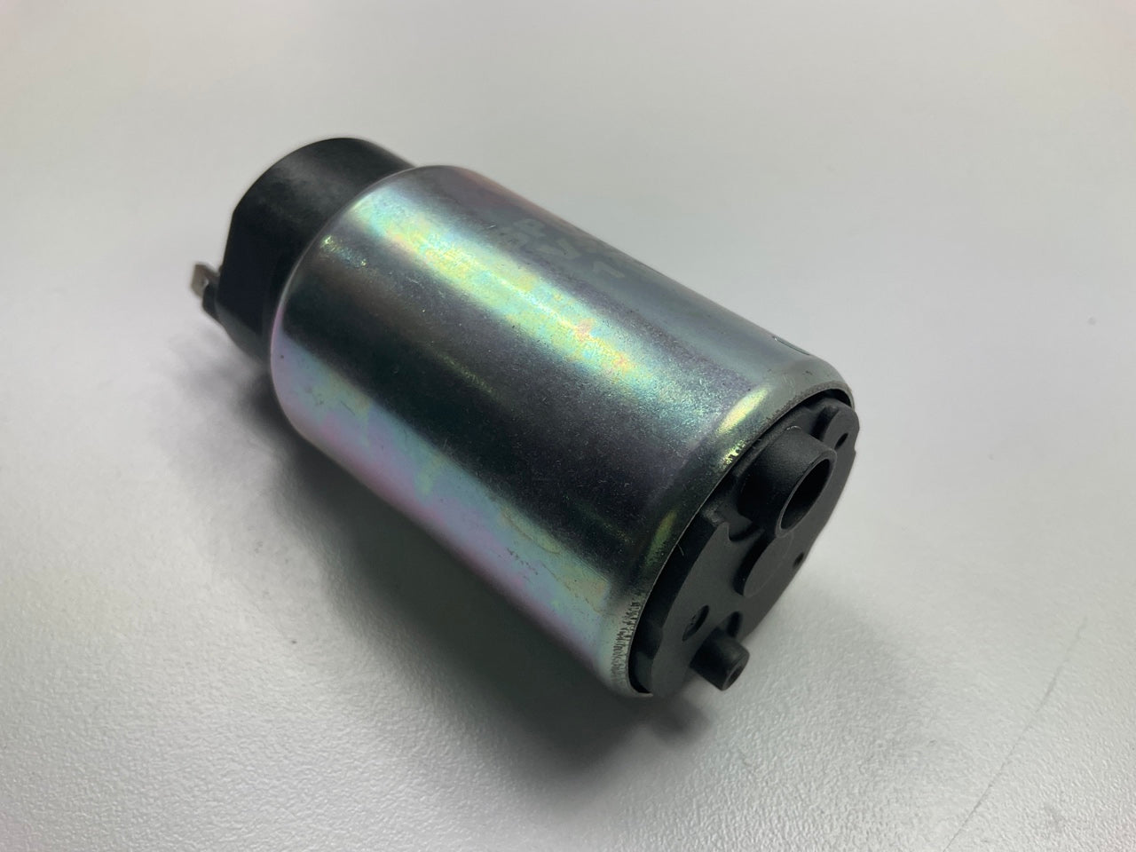 Delphi FE0670  Electric Fuel Pump W/ Strainer