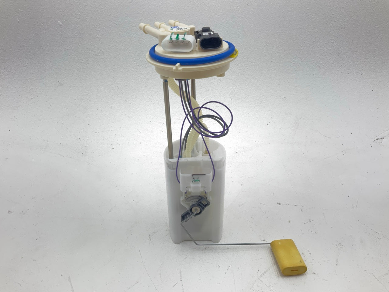 Delphi FG0071 Fuel Pump - 1997-1998 Chevrolet Blazer, GMC Jimmy 4.3L