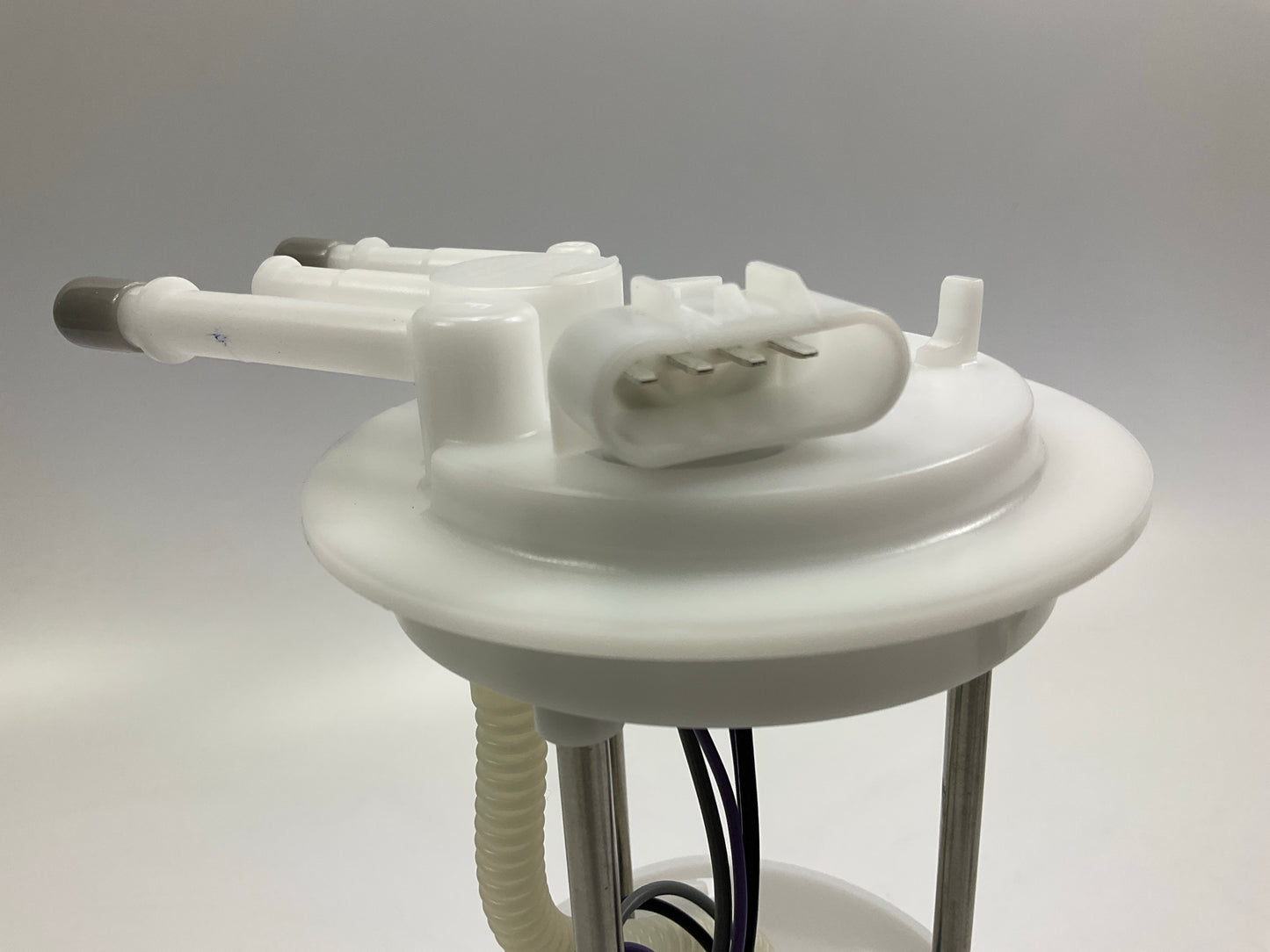 Delphi FG0084 Fuel Pump - 1996-1997 Chevrolet Tahoe, GMC Yukon 5.7L V8