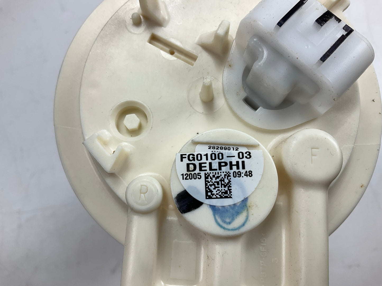 Delphi FG0100 Fuel Pump (with 55 Gallon Tank, With Cutaway Chassis)