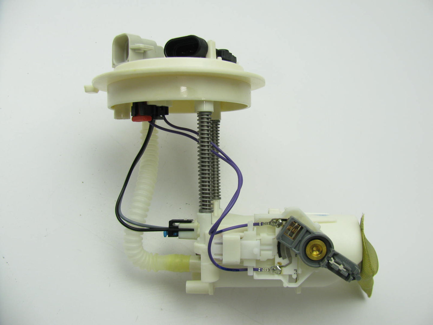 NEW Delphi FG0116 Fuel Pump Module - 2000-01 Chevy Suburban 2500, Yukon 6.0L V8