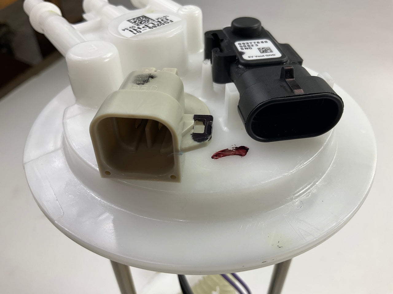 Missing Connector - Delphi FG0289 Fuel Pump Module