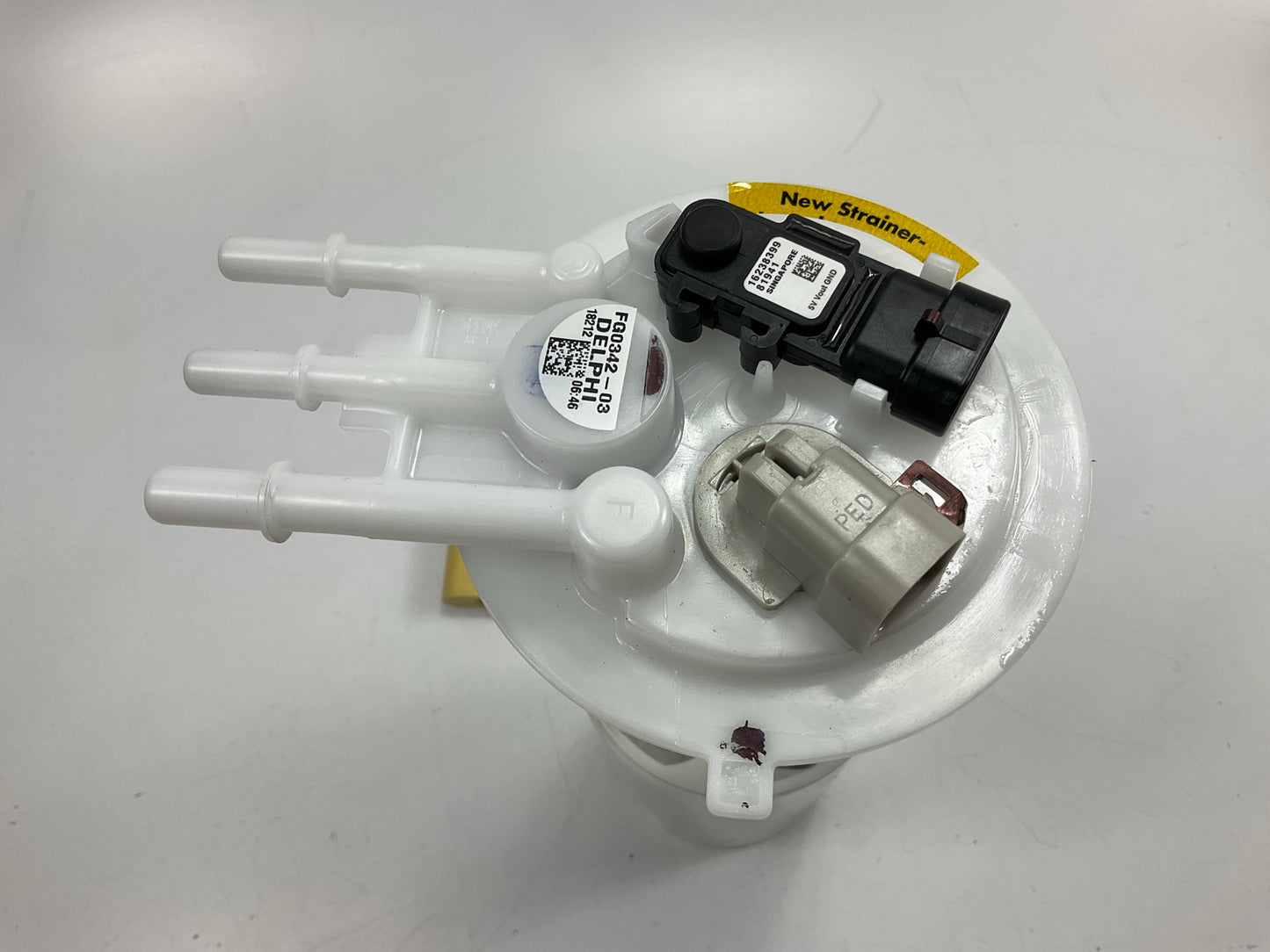 Delphi FG0342 Fuel Pump - 2004-2005 Chevy Impala, Monte Carlo, Buick Century