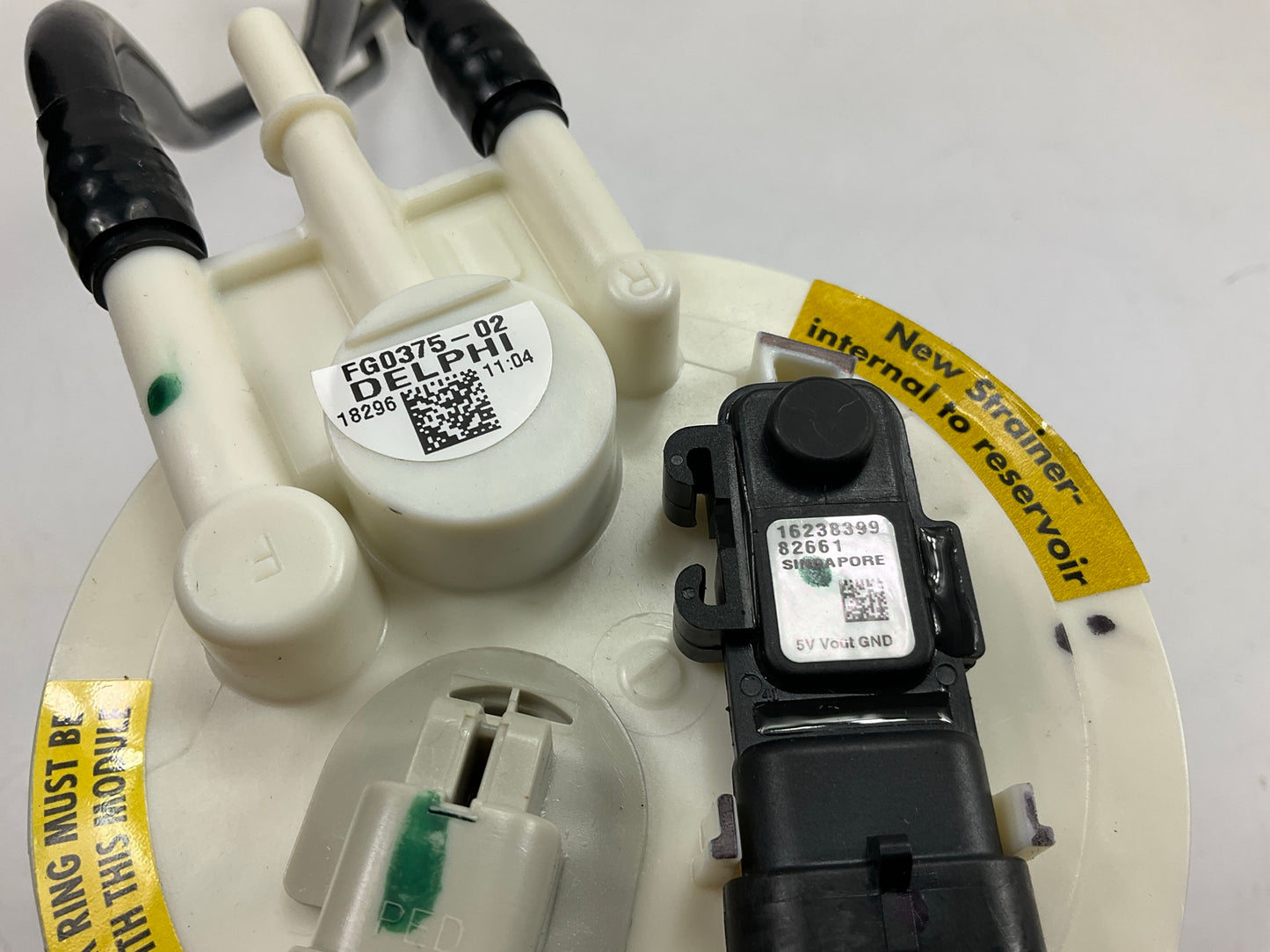 INCOMPLETE #1, COMES AS SHOWN, *AS IS* - Delphi FG0375 Electric Fuel Pump