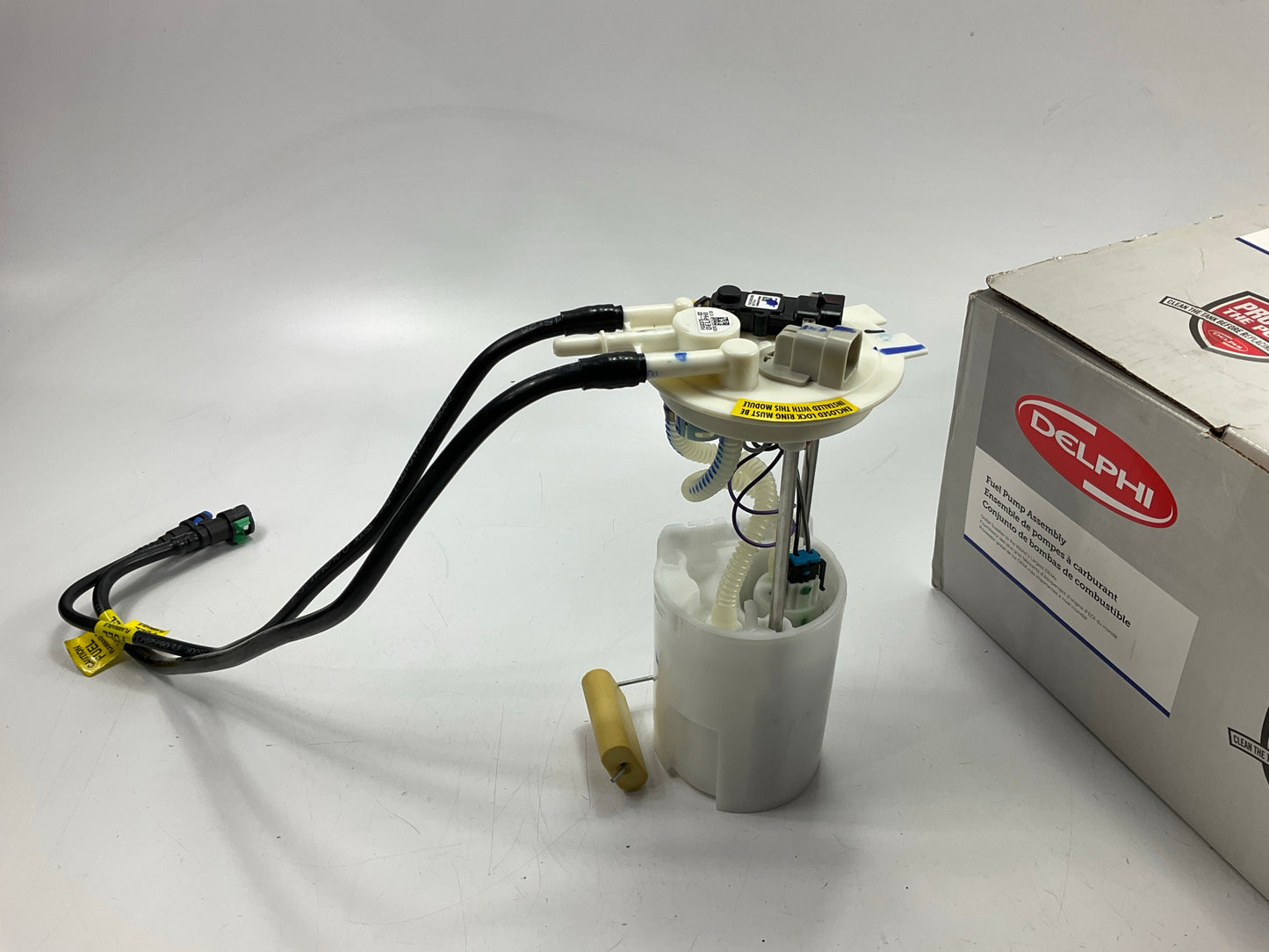 INCOMPLETE #2, COMES AS SHOWN, AS IS - Delphi FG0375 Fuel Pump