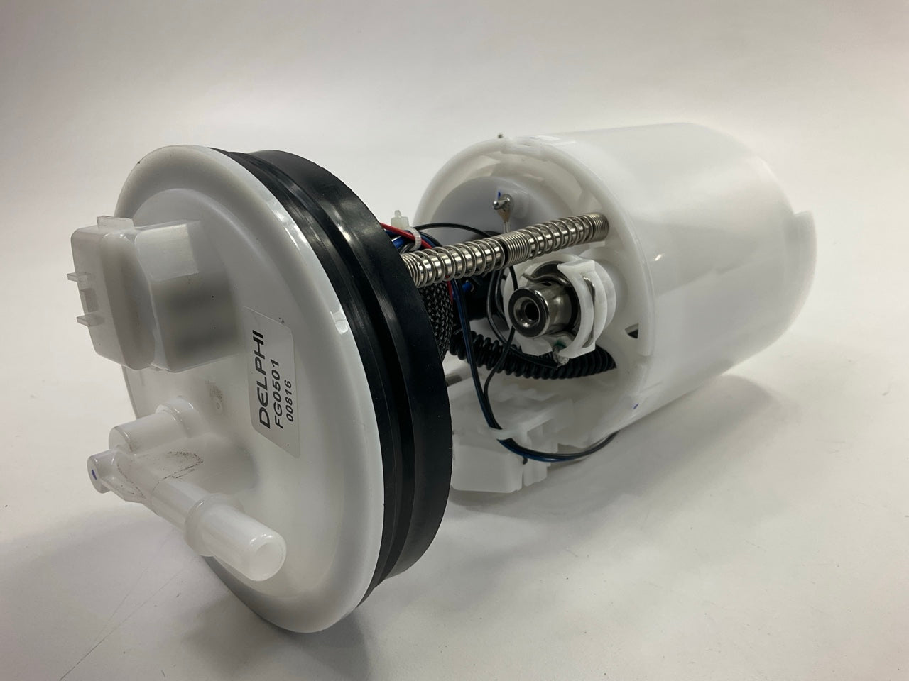Delphi FG0501 Fuel Pump Module Assembly For 2002-2003 Nissan Altima