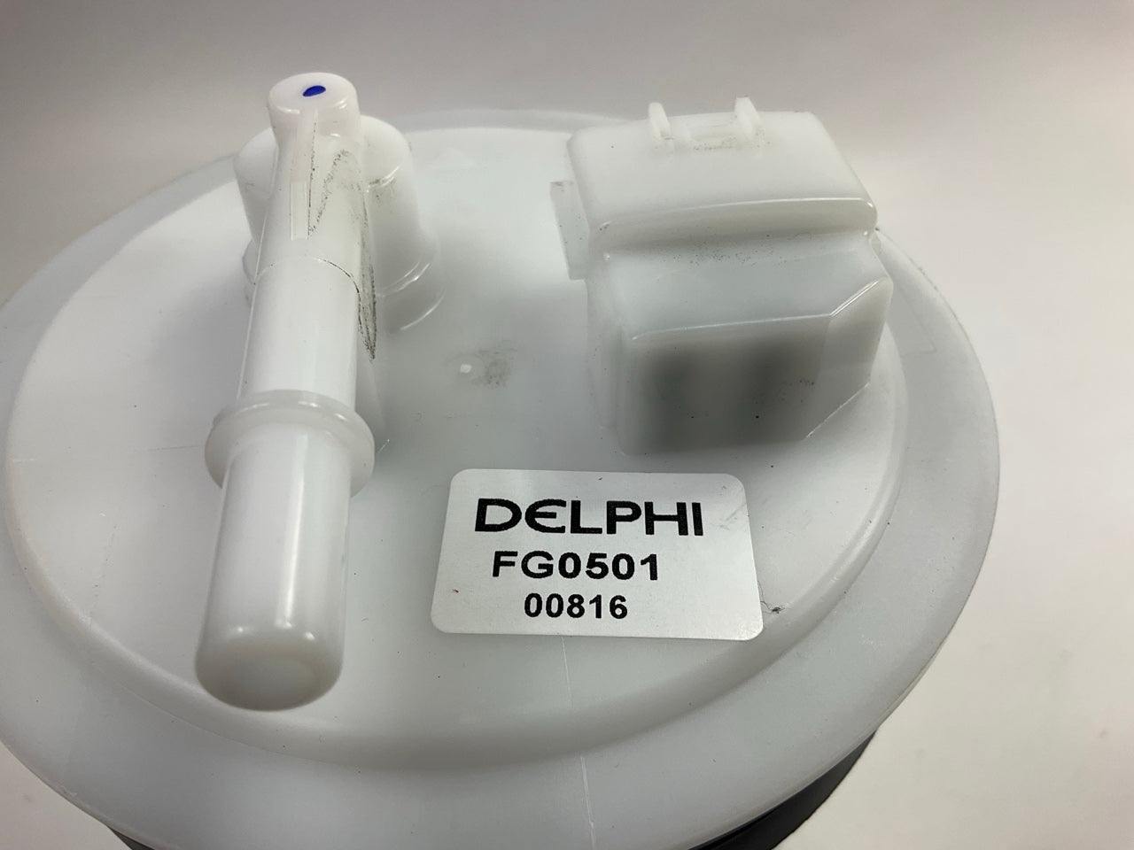 Delphi FG0501 Fuel Pump Module Assembly For 2002-2003 Nissan Altima