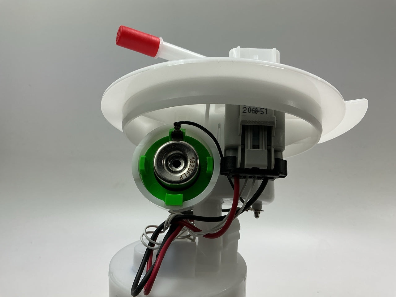 Delphi FG0510 Fuel Pump For 2005-2007 Dodge Caravan, Grand Caravan W/O STOW GO